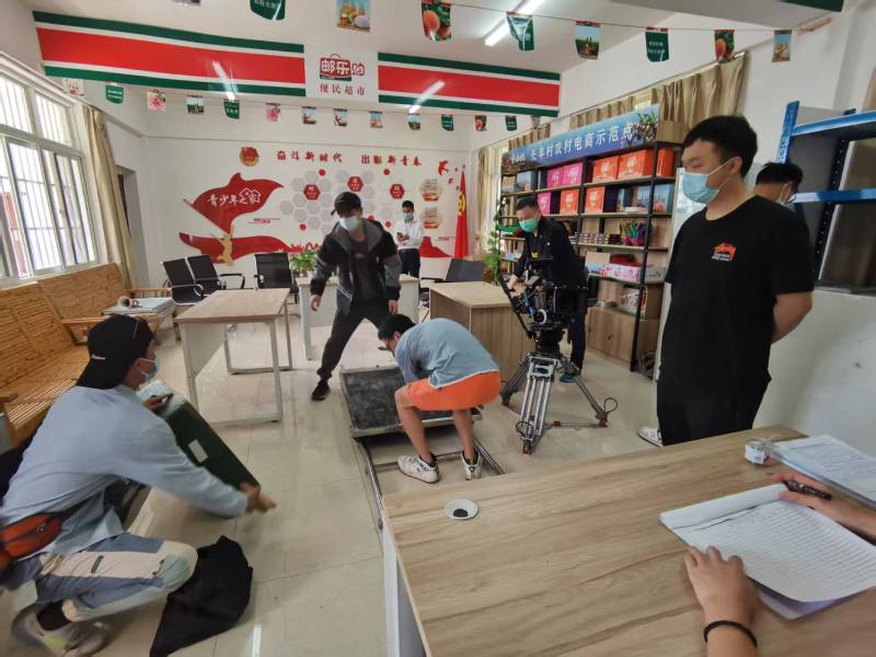 榆次区广告片拍摄公司：极简主义践行者，少即是多的视觉哲学